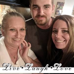 Meet your Posher, Joanne